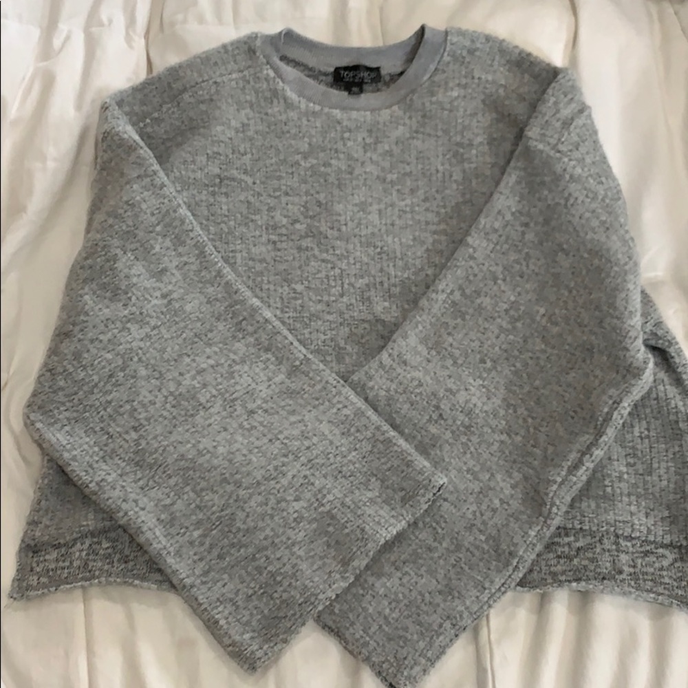 Grey sweater